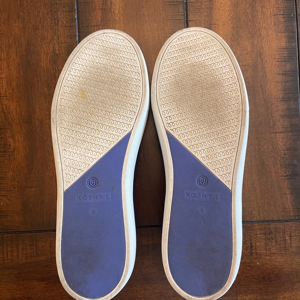 ROTHY’S Original Slip On Sneaker, Black, size 9 - Picture 7 of 7